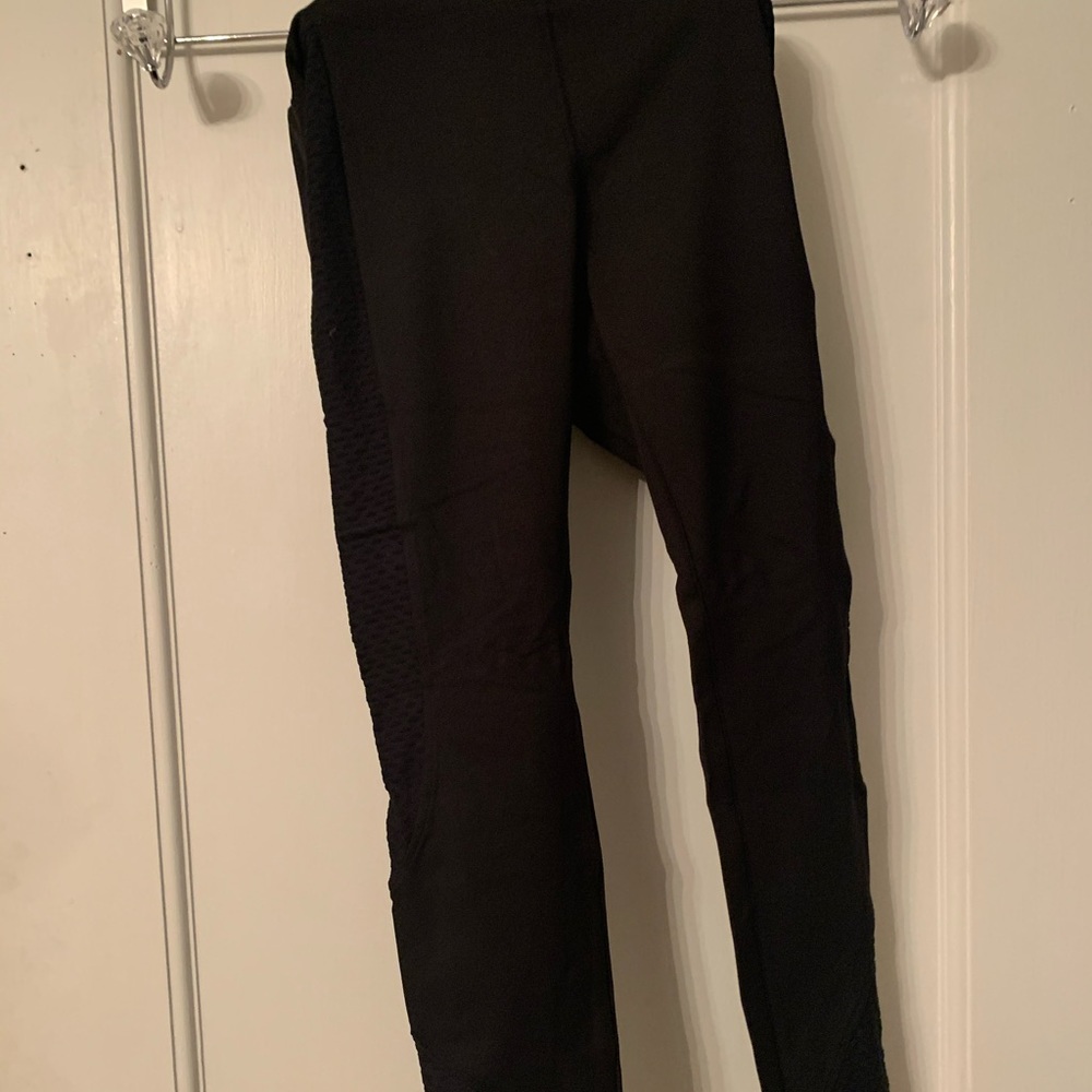 Koral black leggings